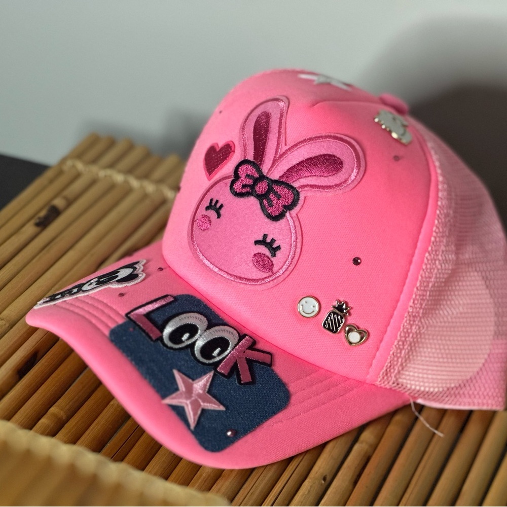 Pinky Cap! - Picture 4 of 5